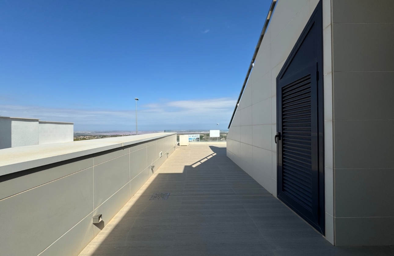 Resale - Villa - San Miguel de Salinas