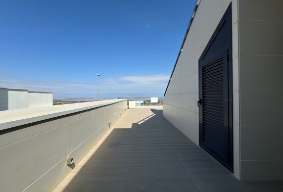 Resale - Villa - San Miguel de Salinas