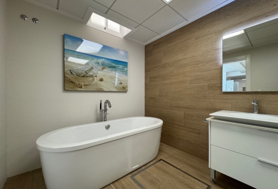 Resale - Villa - San Miguel de Salinas