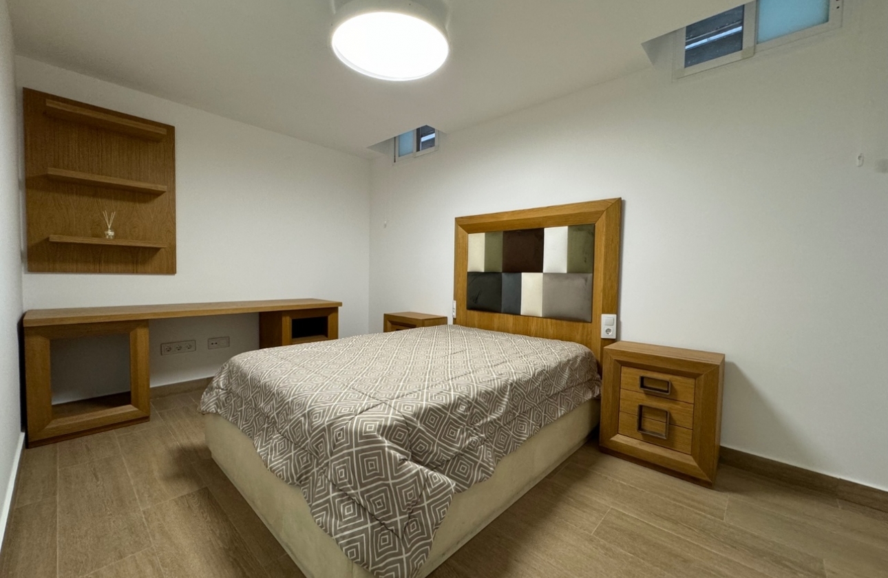 Resale - Villa - San Miguel de Salinas