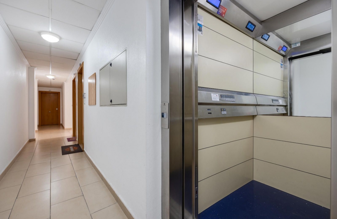 Rynek wtórny - Apartament - Torrevieja - Centro