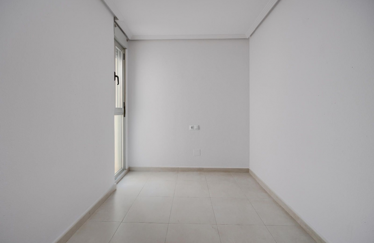 Rynek wtórny - Apartament - Torrevieja - Centro