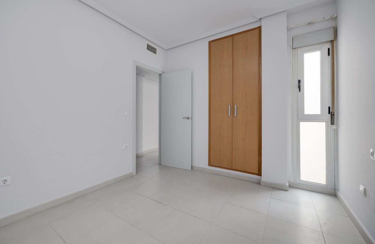 Rynek wtórny - Apartament - Torrevieja - Centro