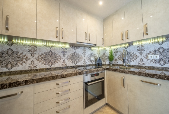 Rynek wtórny - Apartament - Torrevieja - La Mata