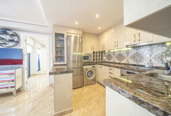 Rynek wtórny - Apartament - Torrevieja - La Mata