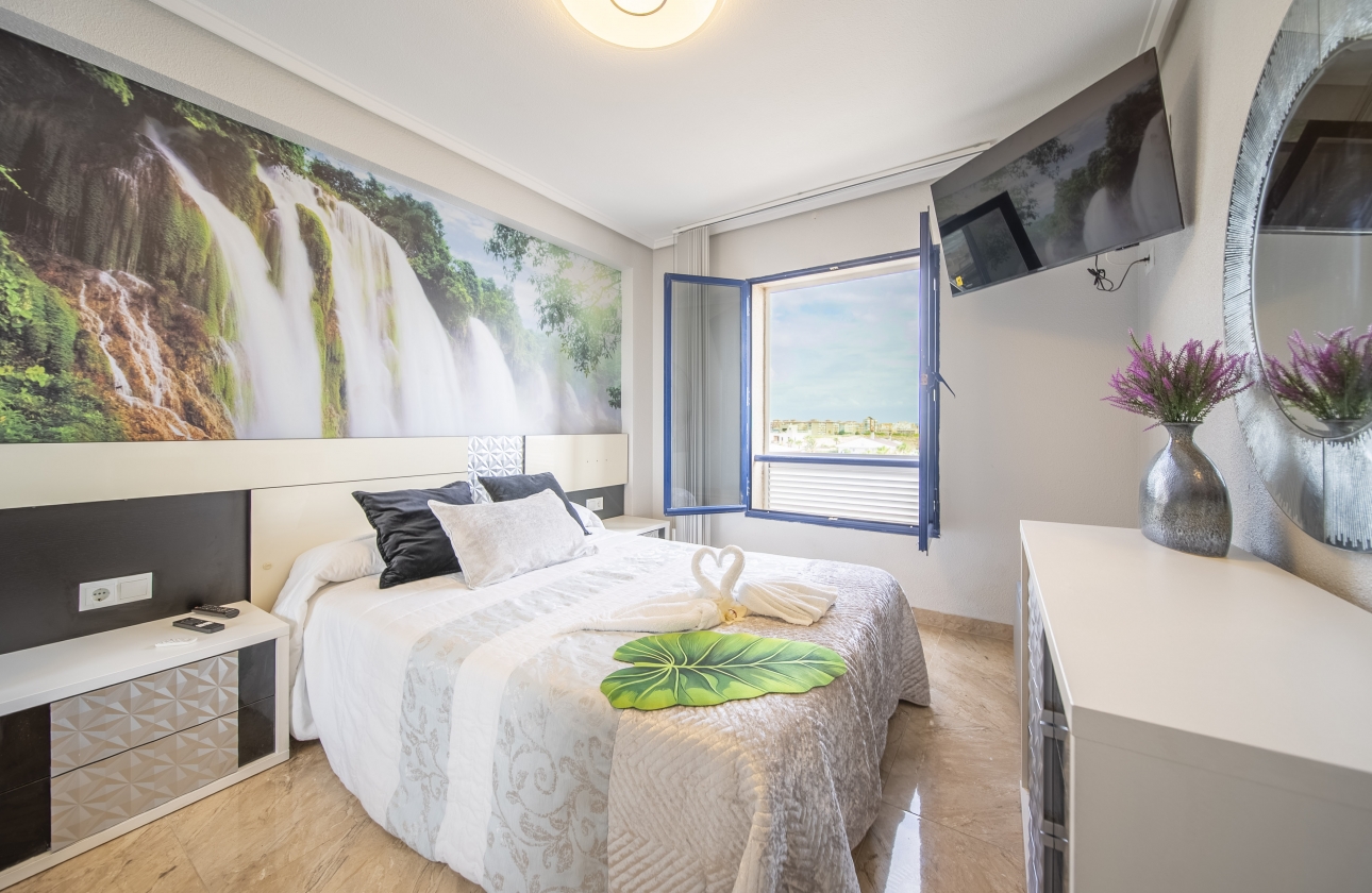 Rynek wtórny - Apartament - Torrevieja - La Mata