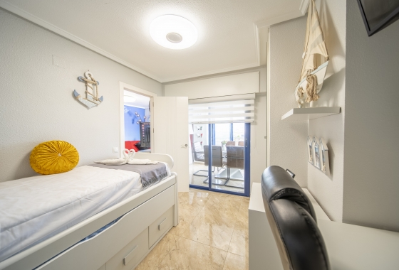 Rynek wtórny - Apartament - Torrevieja - La Mata