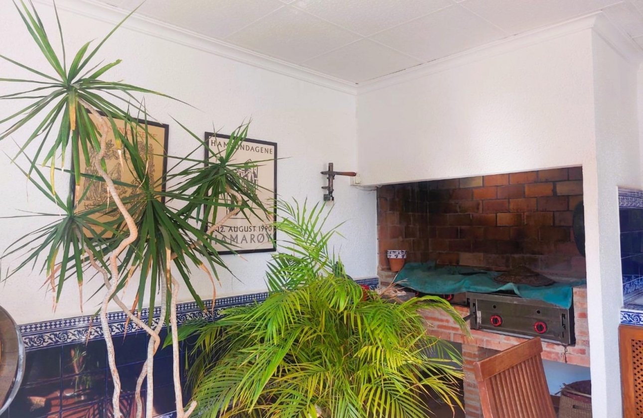 Rynek wtórny - Villa - La Marina