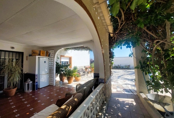 Rynek wtórny - Villa - La Marina