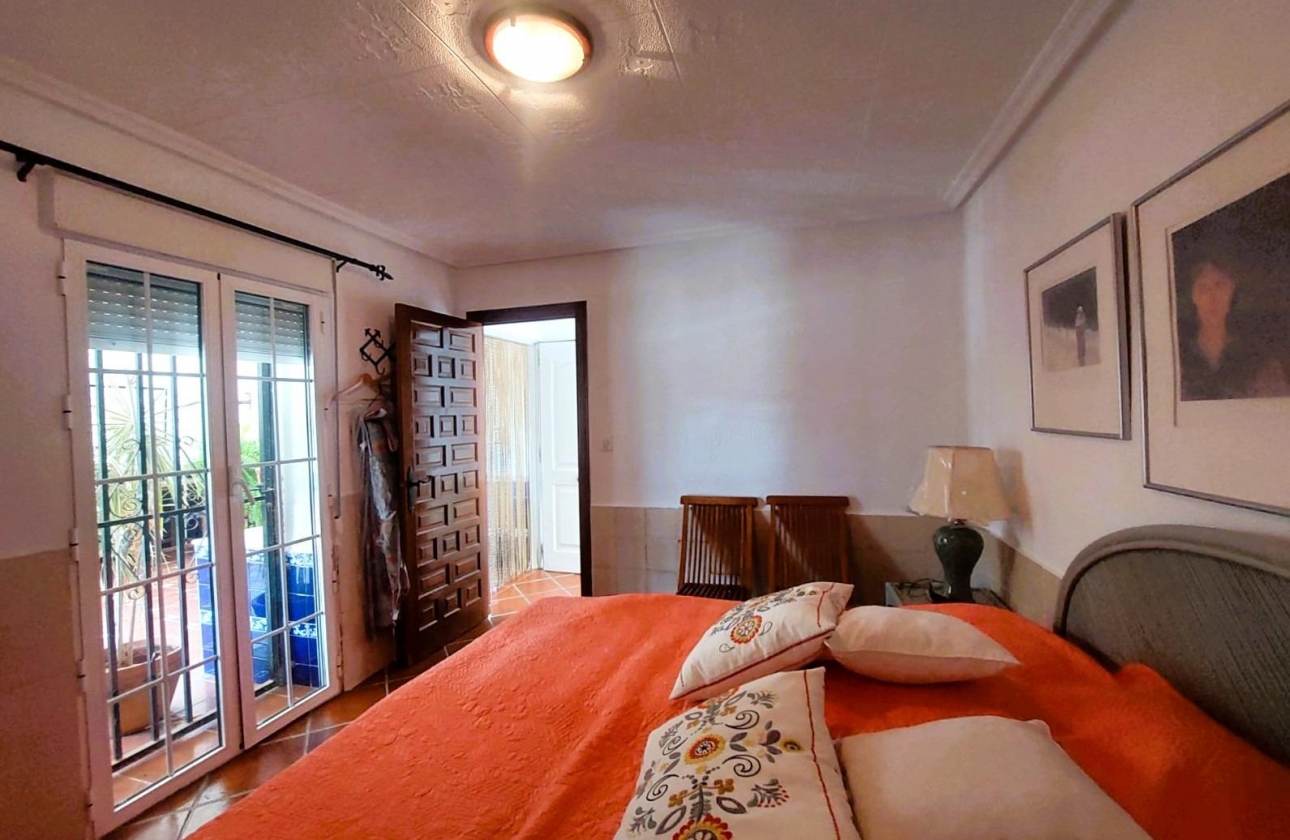 Rynek wtórny - Villa - La Marina