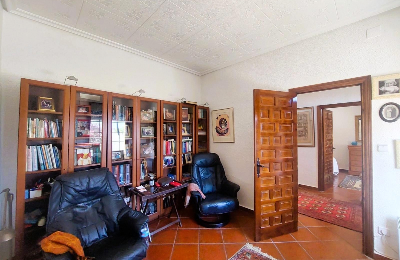 Rynek wtórny - Villa - La Marina