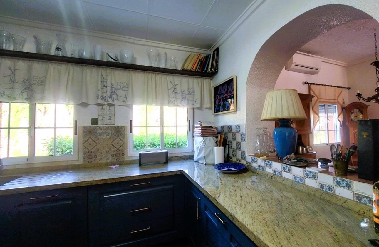 Rynek wtórny - Villa - La Marina