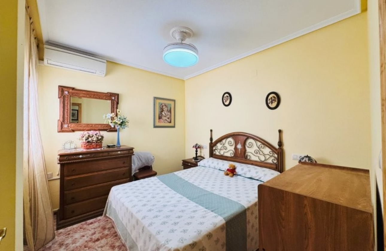 Rynek wtórny - Apartament - Torrevieja - La Mata