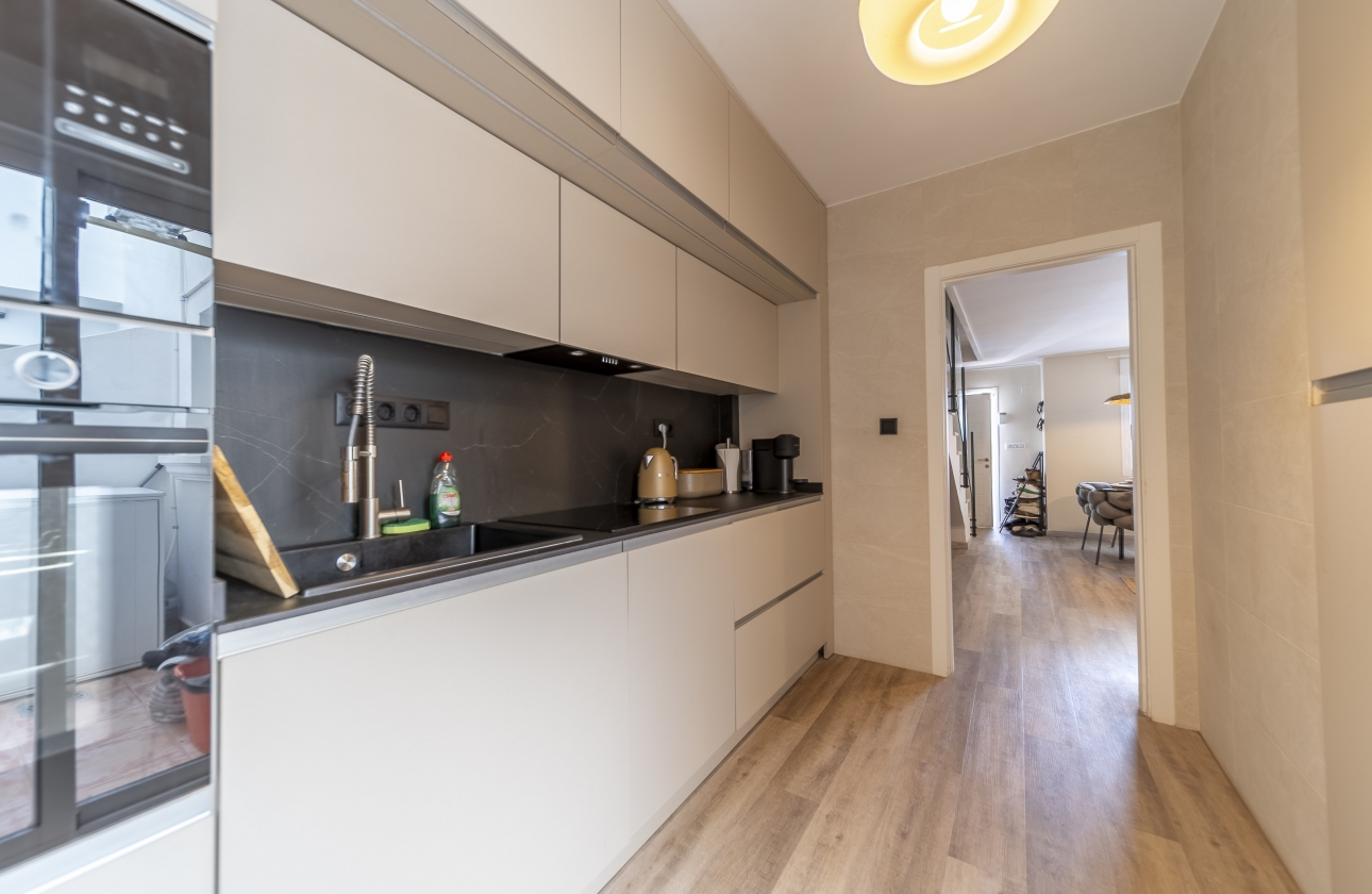 Rynek wtórny - Szeregowiec - Torrevieja - Los Altos