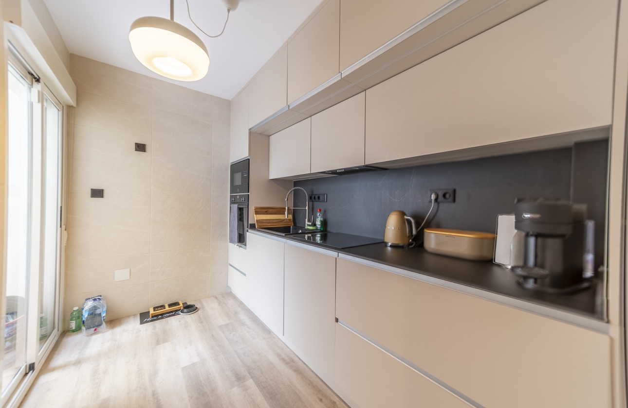 Rynek wtórny - Szeregowiec - Torrevieja - Los Altos