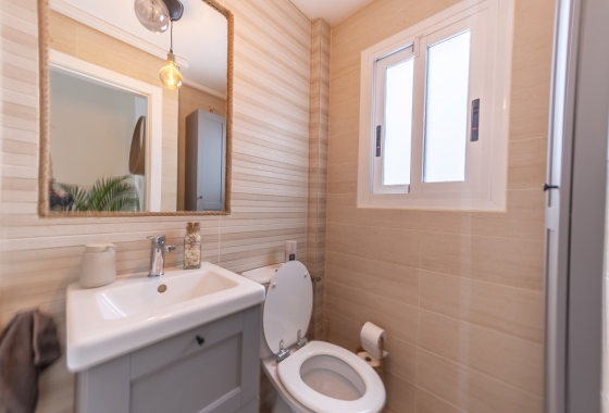 Rynek wtórny - Szeregowiec - Torrevieja - Los Altos