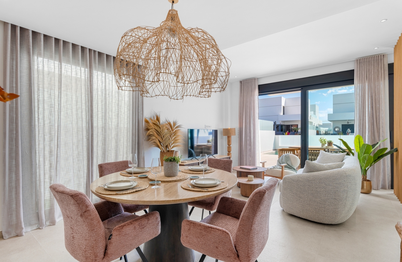 Obra nueva - Adosado - Dolores