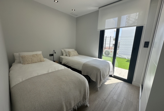 Rynek wtórny - Apartament - Orihuela Costa - Punta Prima