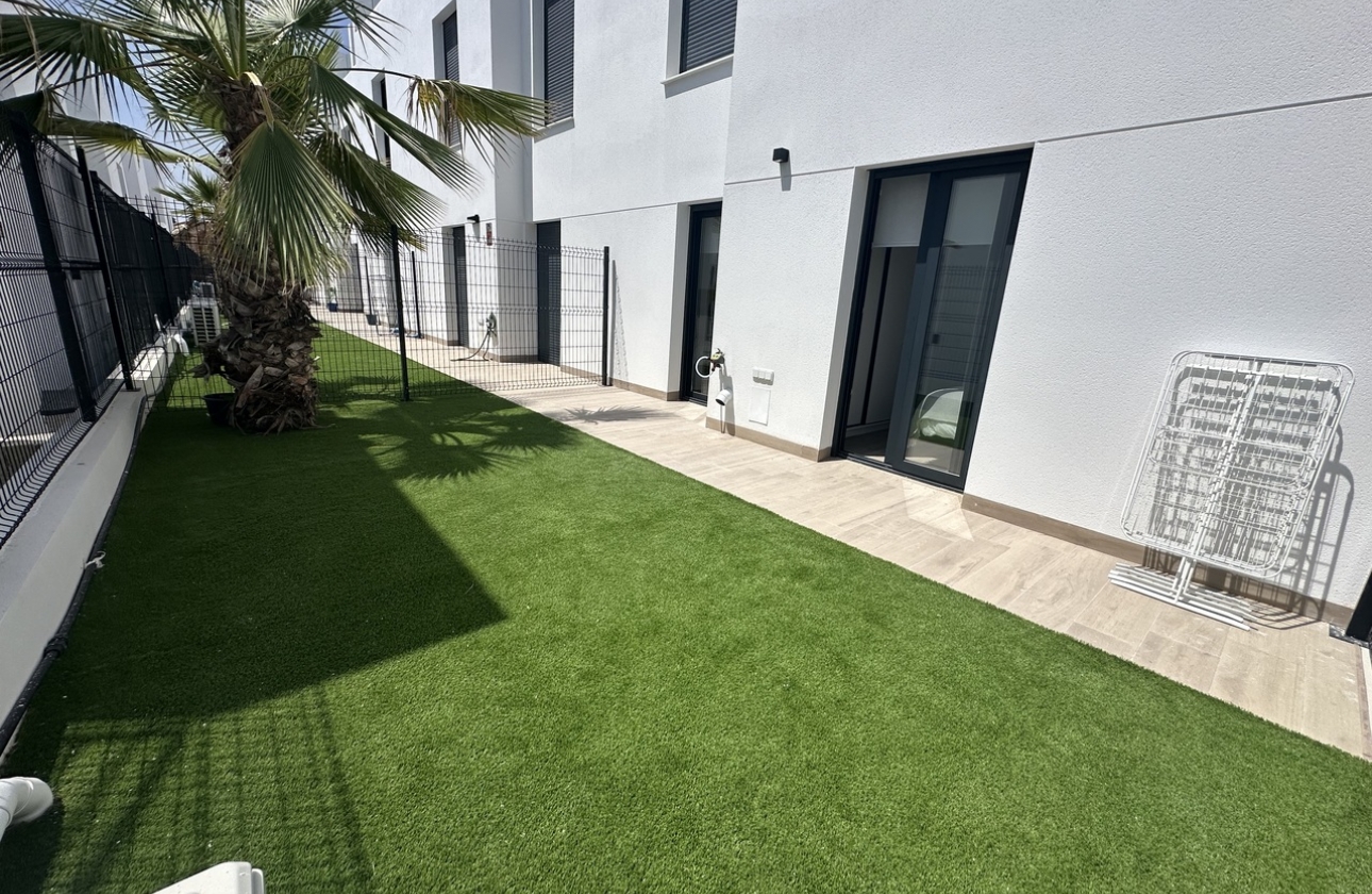 Rynek wtórny - Apartament - Orihuela Costa - Punta Prima