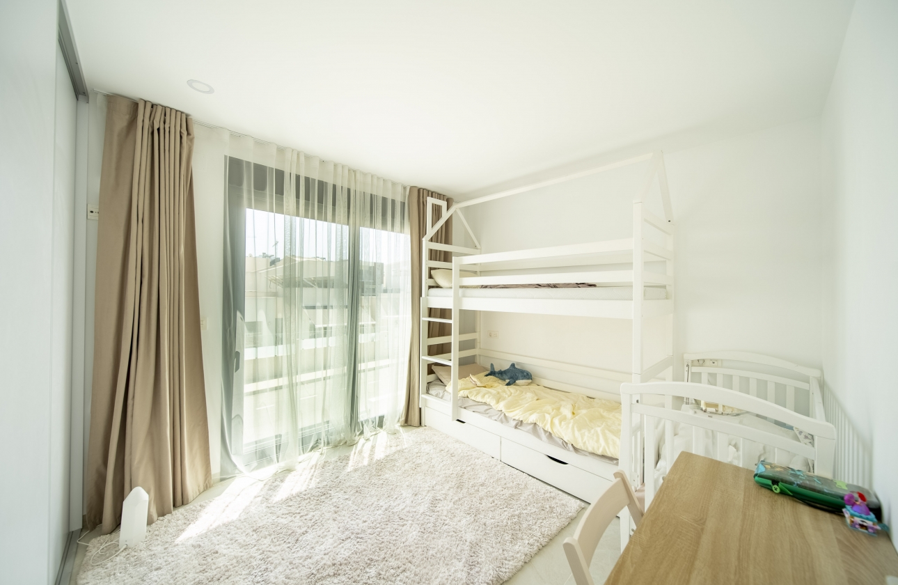 Resale - Villa - Benijofar