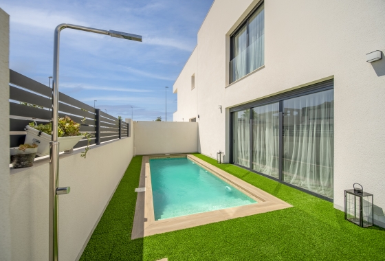 Resale - Villa - Benijofar