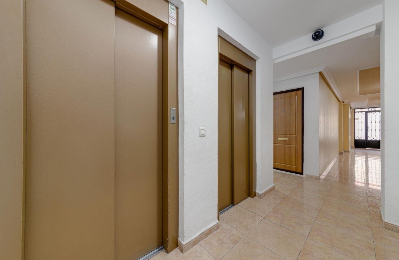 Rynek wtórny - Apartament - Torrevieja - Centro
