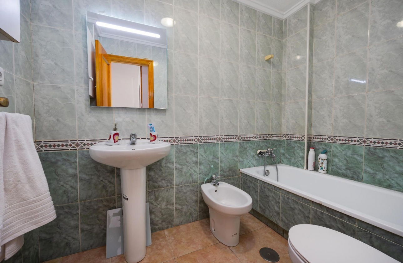 Rynek wtórny - Apartament - Torrevieja - Centro