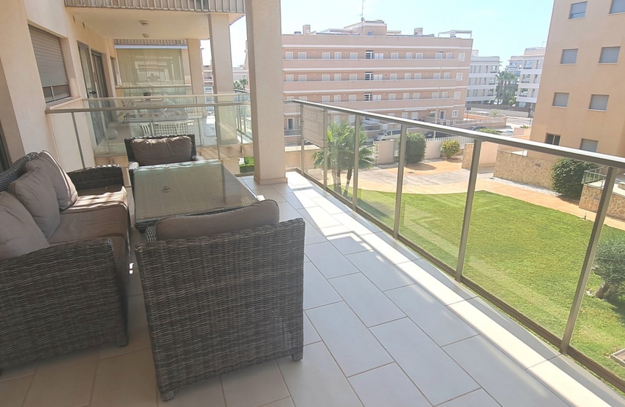 Rynek wtórny - Apartament - Orihuela Costa - Villamartín