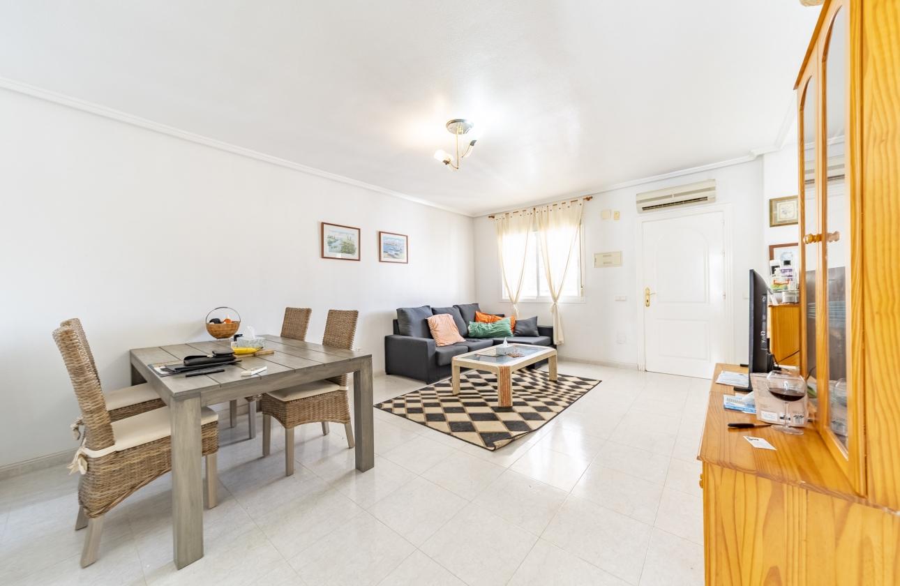 Rynek wtórny - Szeregowiec - Ciudad Quesada - Doña pepa