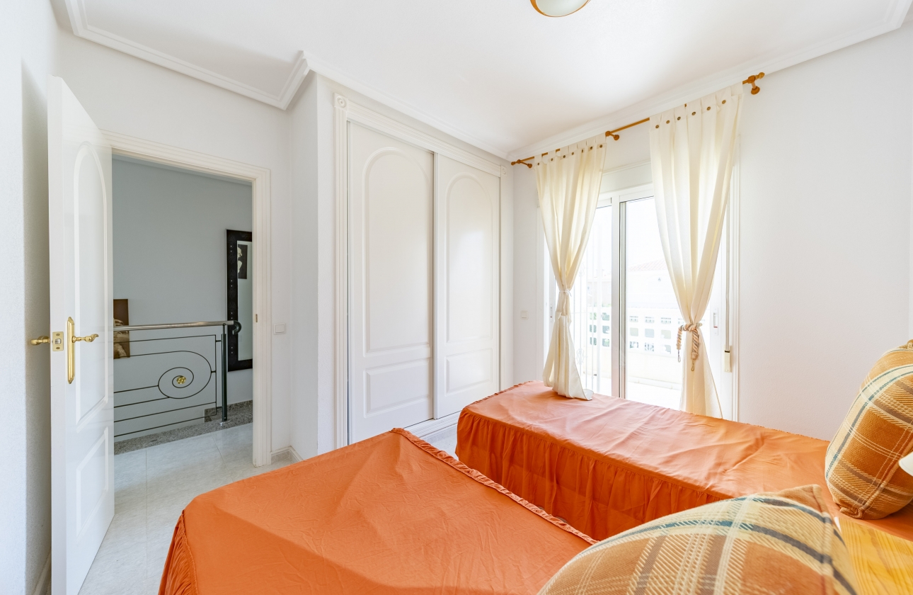 Rynek wtórny - Szeregowiec - Ciudad Quesada - Doña pepa