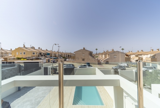 Rynek wtórny - Villa - Torrevieja - Aguas Nuevas