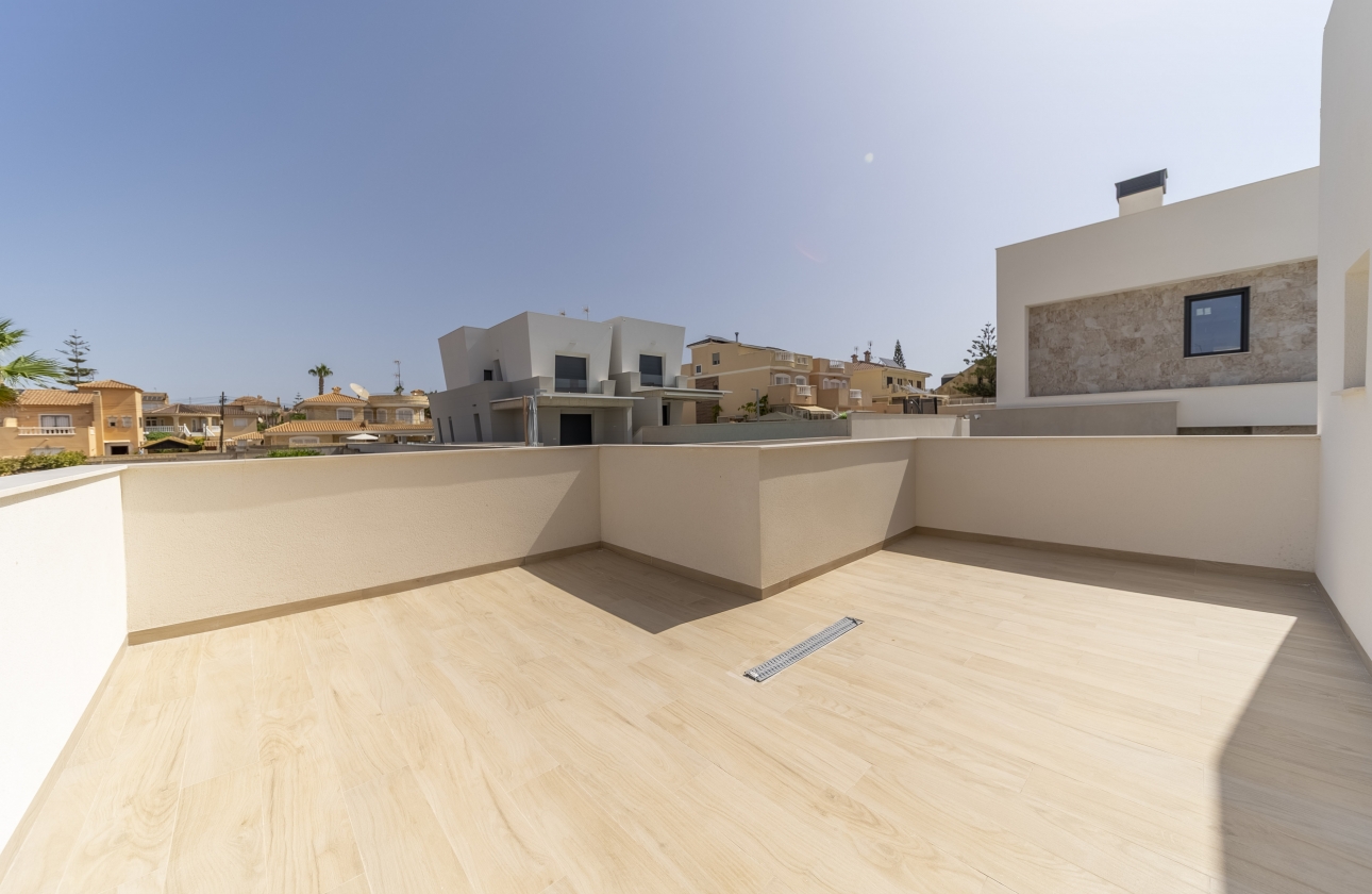 Rynek wtórny - Villa - Torrevieja - Aguas Nuevas