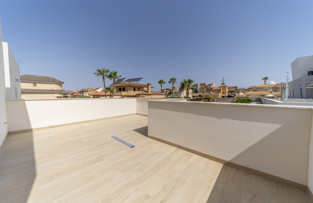 Rynek wtórny - Villa - Torrevieja - Aguas Nuevas