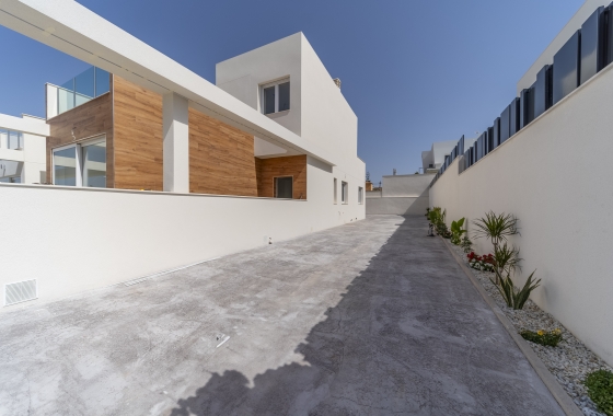 Rynek wtórny - Villa - Torrevieja - Aguas Nuevas