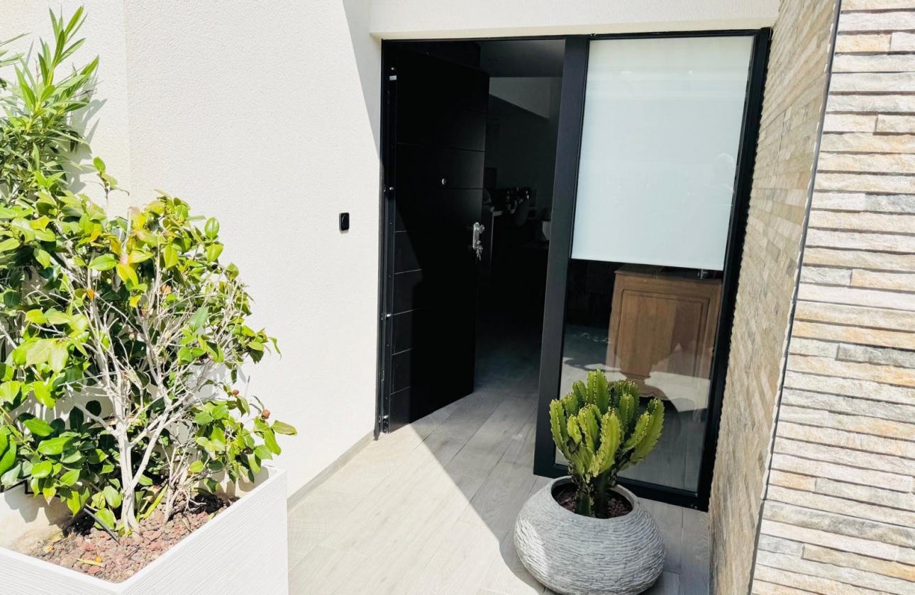 Rynek wtórny - Villa - Algorfa - La Finca Golf