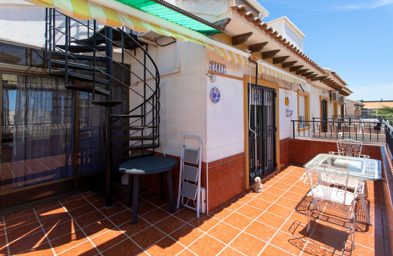 Resale - Bungalow - Orihuela Costa