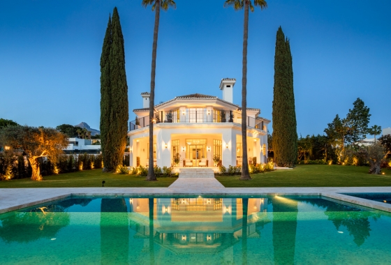 Obra nueva - Villa - Marbella