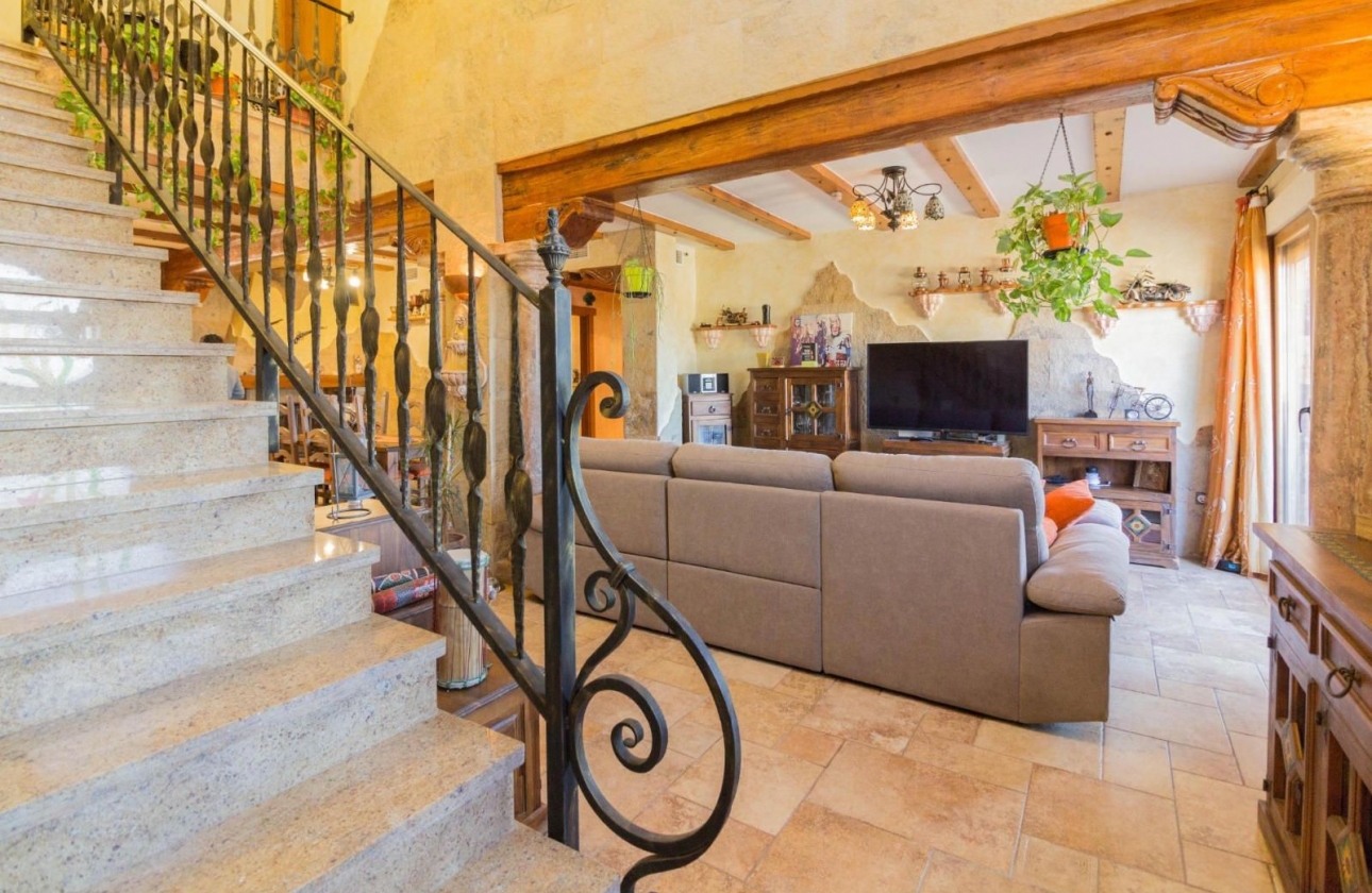 Rynek wtórny - Villa - Redován