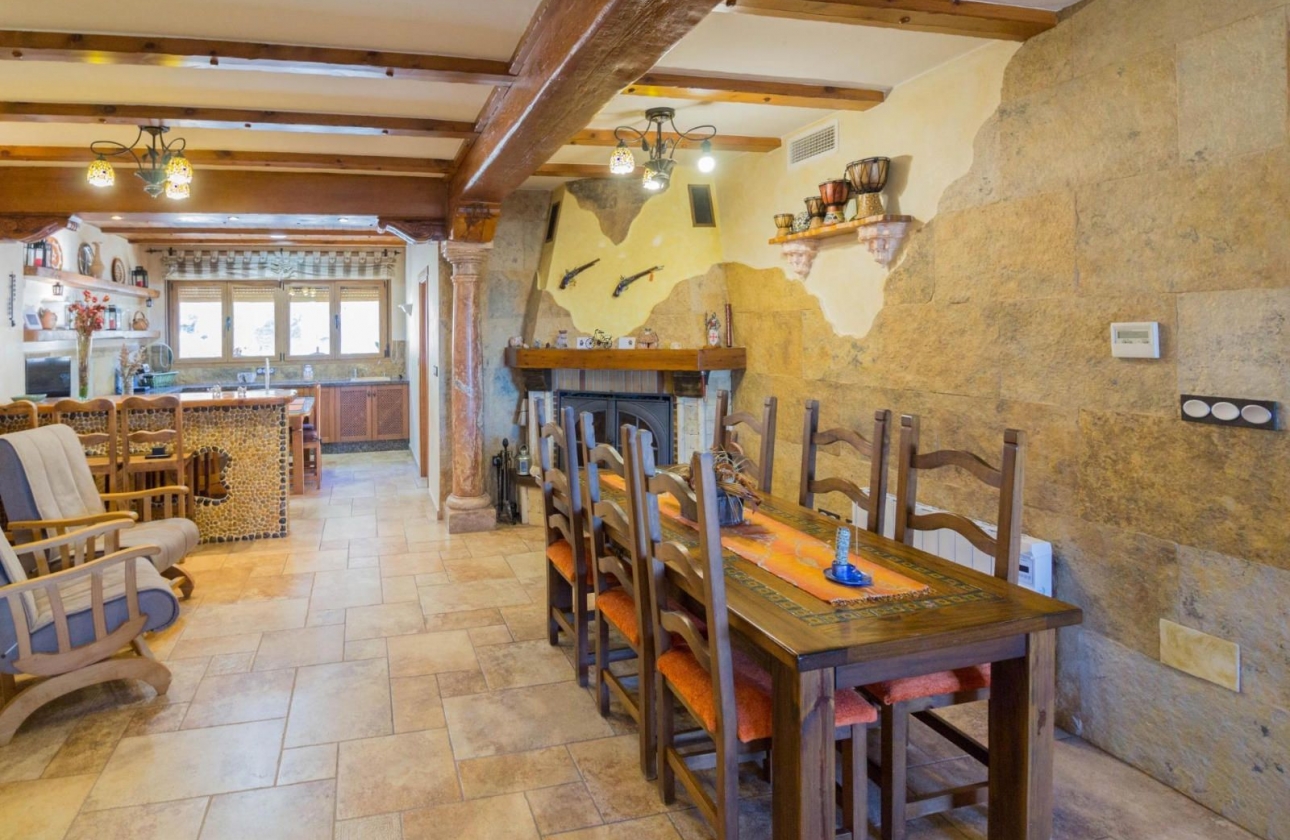 Rynek wtórny - Villa - Redován