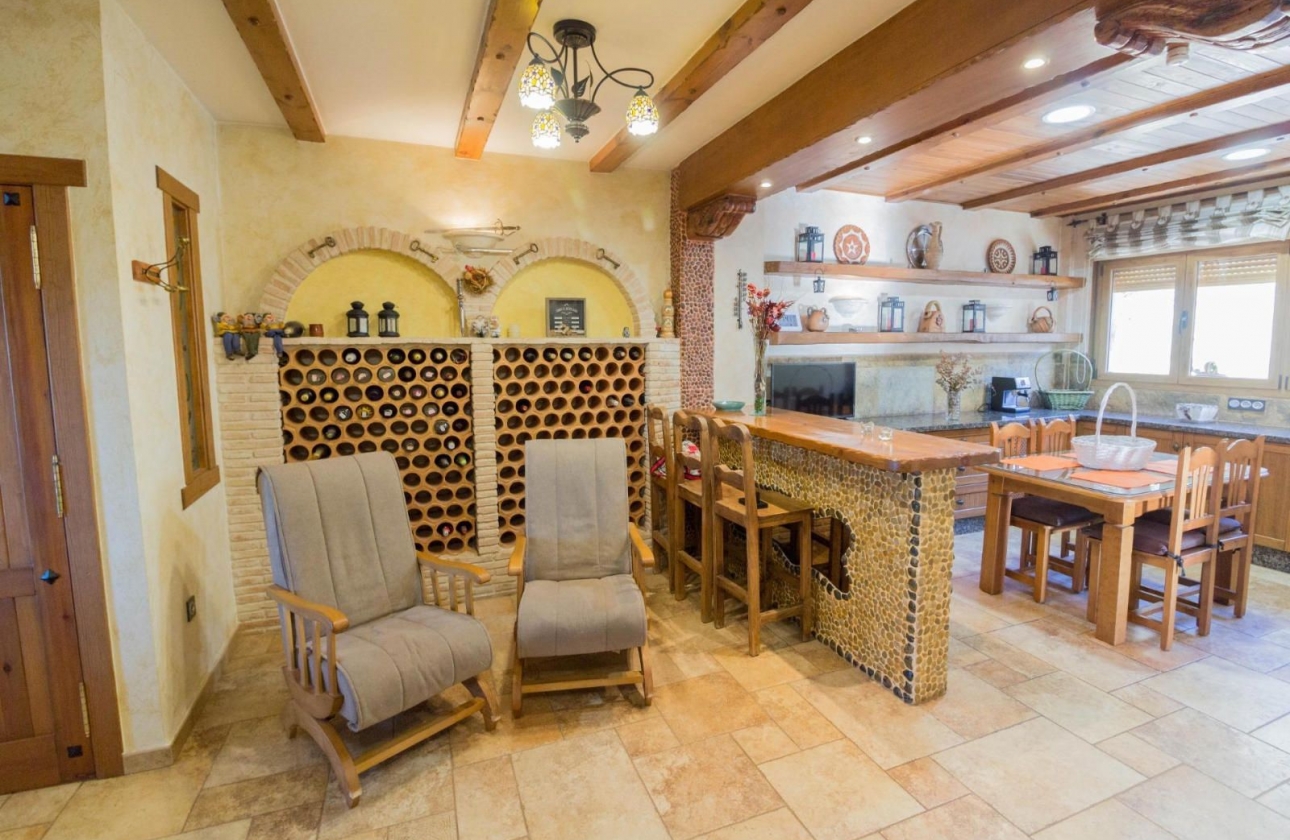 Rynek wtórny - Villa - Redován