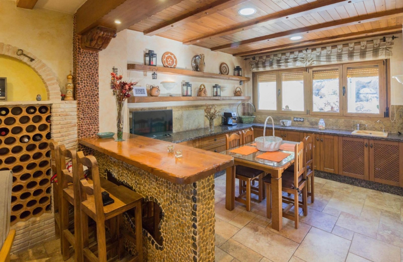 Rynek wtórny - Villa - Redován