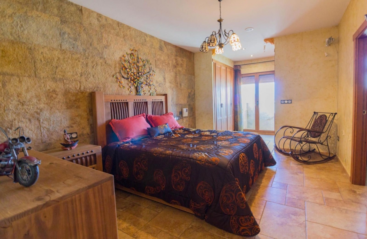 Rynek wtórny - Villa - Redován