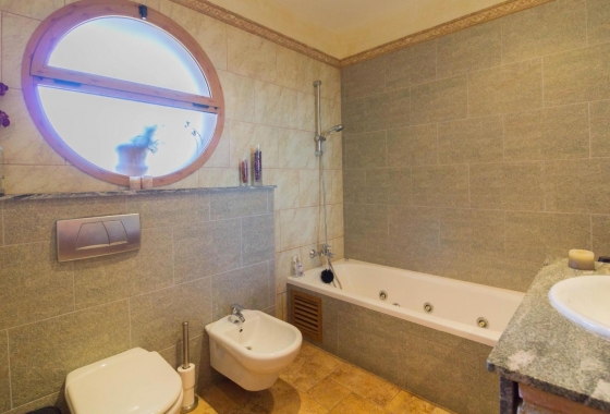 Rynek wtórny - Villa - Redován