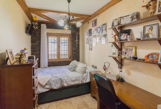 Rynek wtórny - Villa - Redován