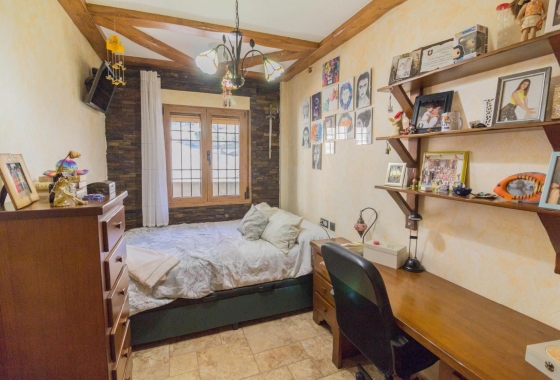 Rynek wtórny - Villa - Redován