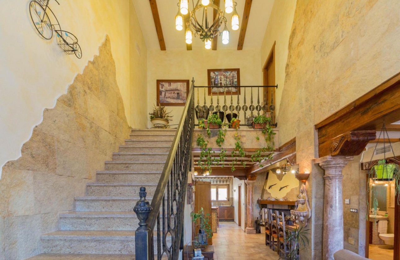 Rynek wtórny - Villa - Redován