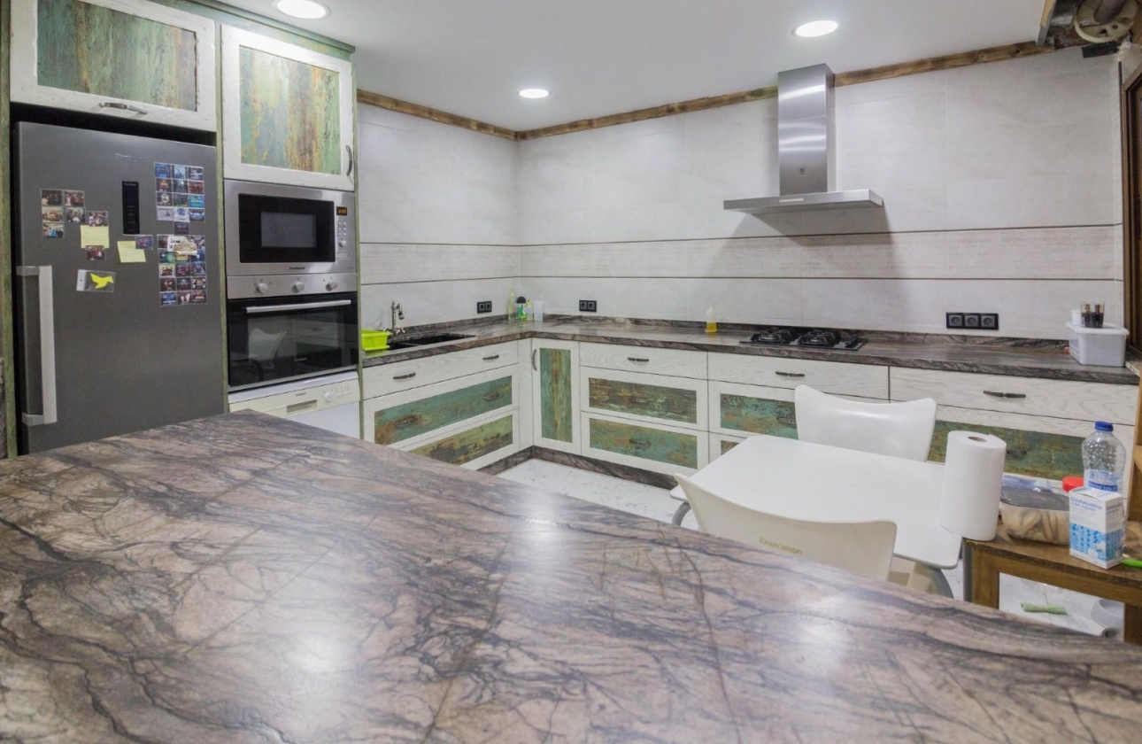 Rynek wtórny - Villa - Redován