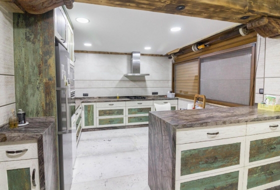 Rynek wtórny - Villa - Redován