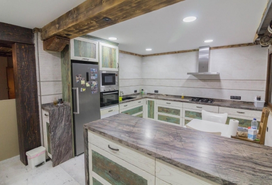 Rynek wtórny - Villa - Redován