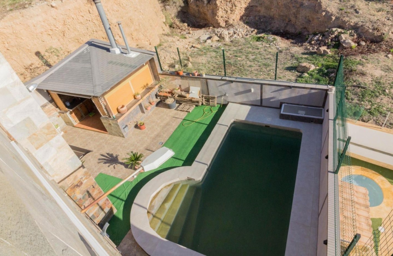 Rynek wtórny - Villa - Redován